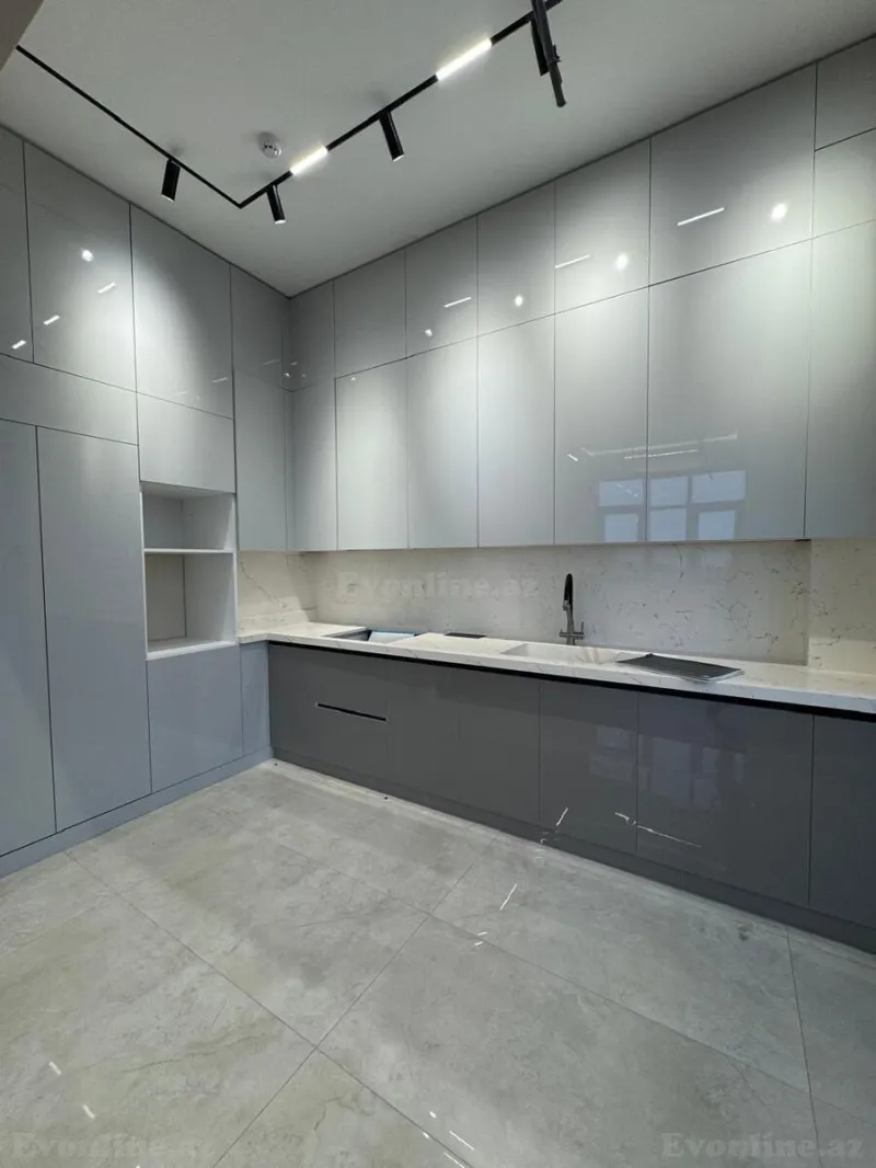 Satılır 3 otaqlı Mənzil Yeni tikili 82 m² Bakmil m. - şəkil 7