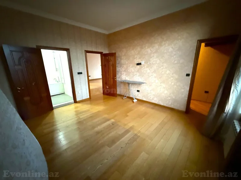 Satılır 3 otaqlı Mənzil Yeni tikili 140 m² Sahil m. - şəkil 7
