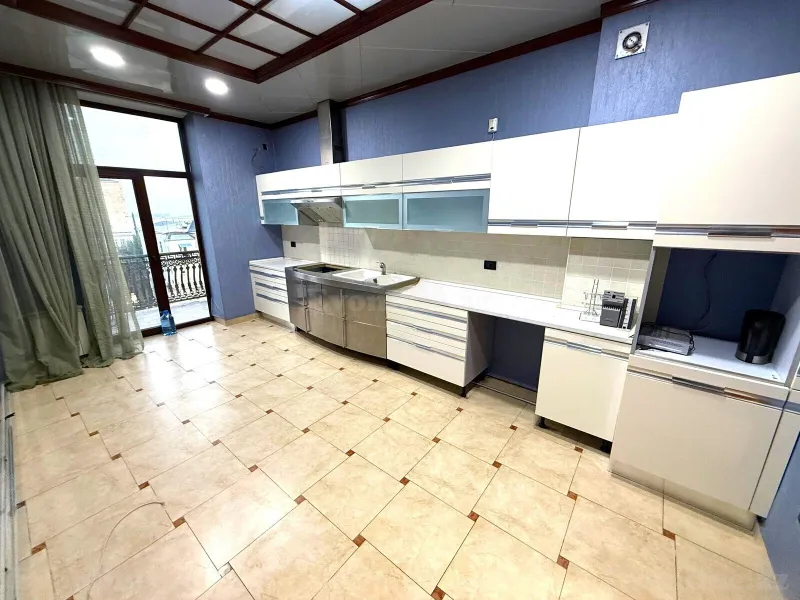Satılır 3 otaqlı Mənzil Yeni tikili 140 m² Sahil m. - şəkil 10