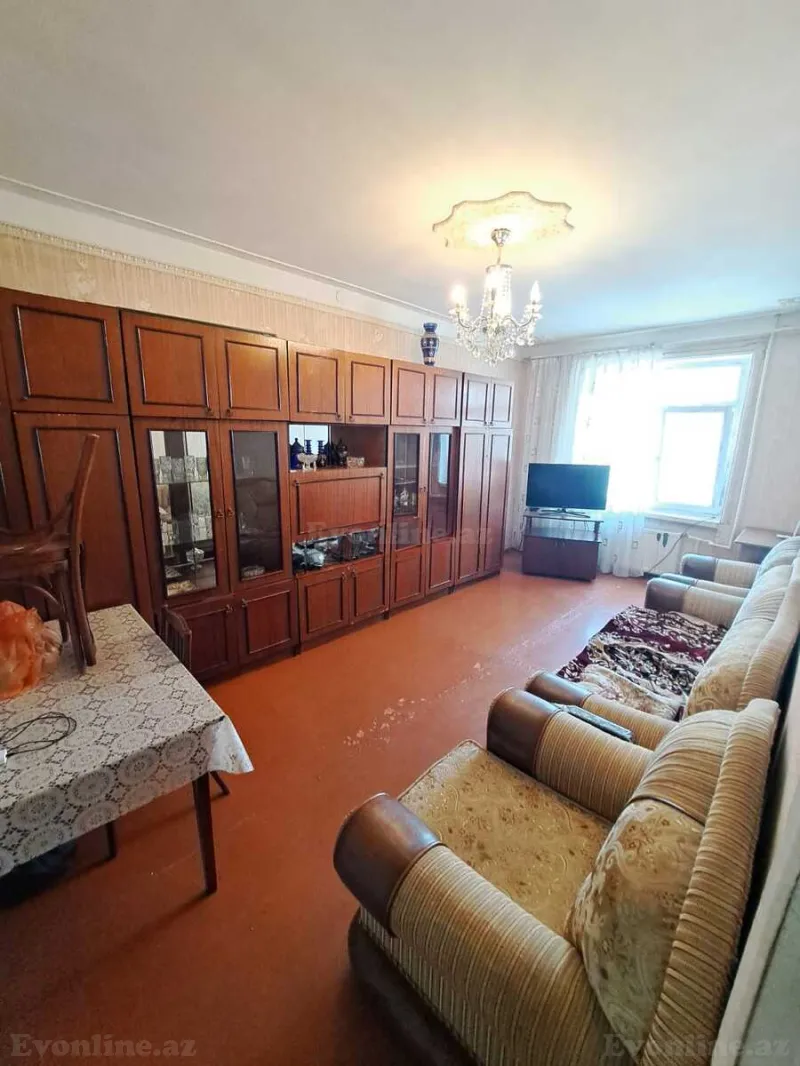 Satılır 2 otaqlı Mənzil Köhnə tikili 60 m² Həzi Aslanov m. - şəkil 3