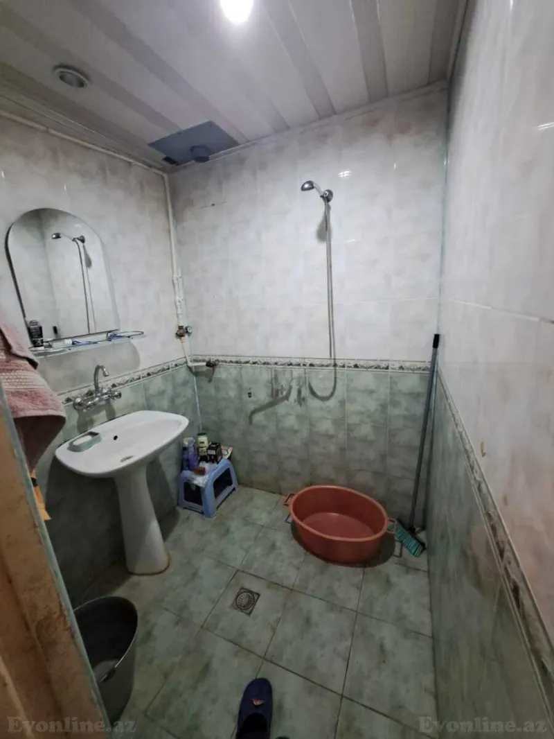 Satılır 2 otaqlı Mənzil Köhnə tikili 60 m² Həzi Aslanov m. - şəkil 8