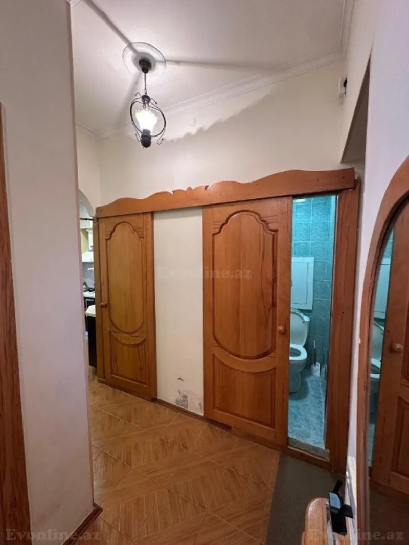 Satılır 3 otaqlı Mənzil Köhnə tikili 75 m² Nəsimi r. - şəkil 10