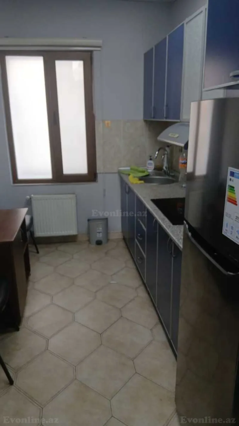 Kirayə verilir Ofis 90 m² Gənclik m. - şəkil 7
