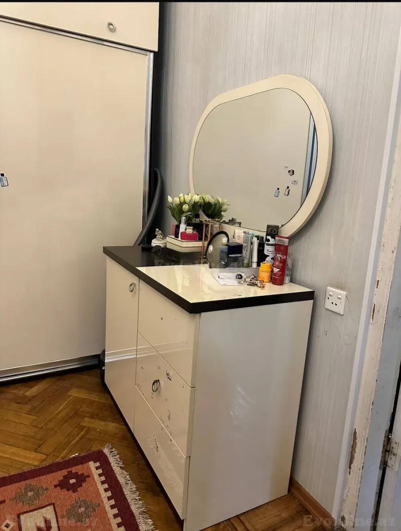 Kirayə verilir 2 otaqlı Mənzil Köhnə tikili 60 m² Sahil m. - şəkil 9