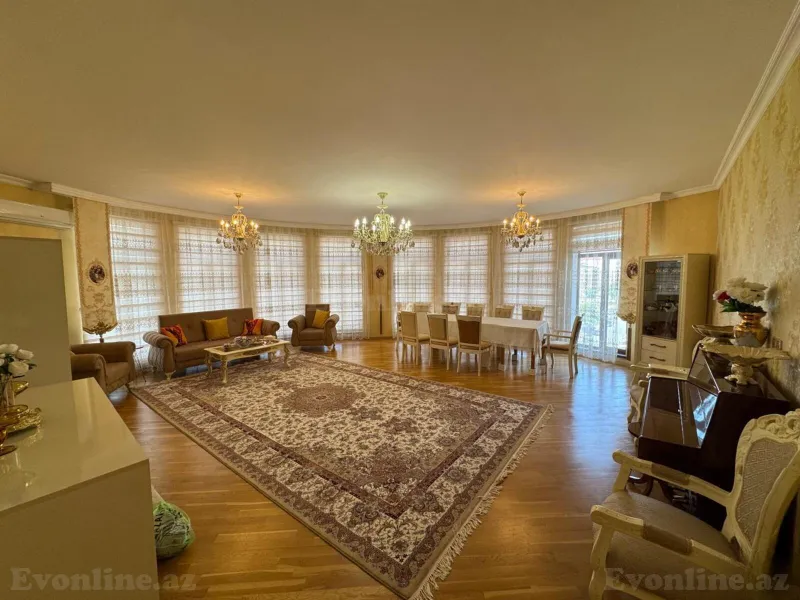 Satılır 4 otaqlı Mənzil Yeni tikili 235 m² Xətai r.