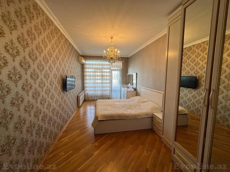 Satılır 4 otaqlı Mənzil Yeni tikili 235 m² Xətai r. - şəkil 9