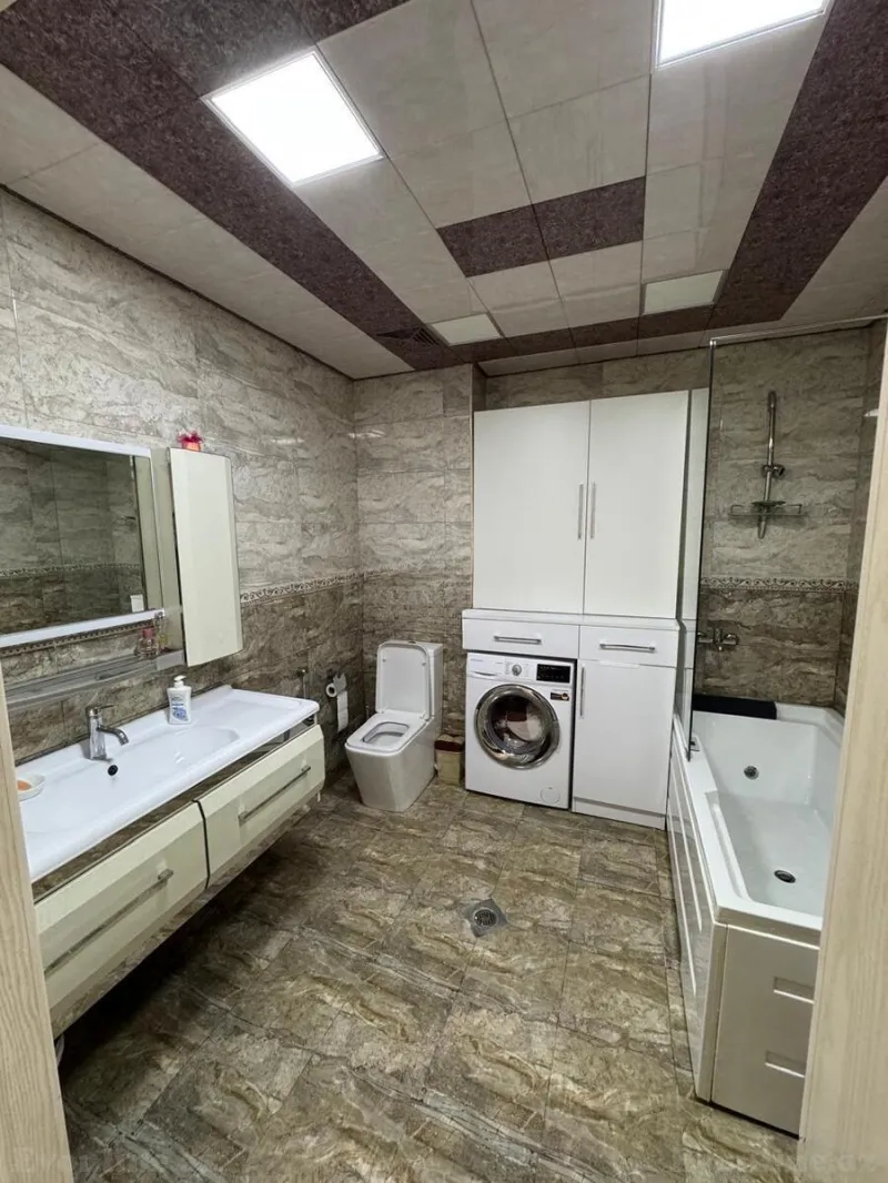 Satılır 4 otaqlı Mənzil Yeni tikili 235 m² Xətai r. - şəkil 16