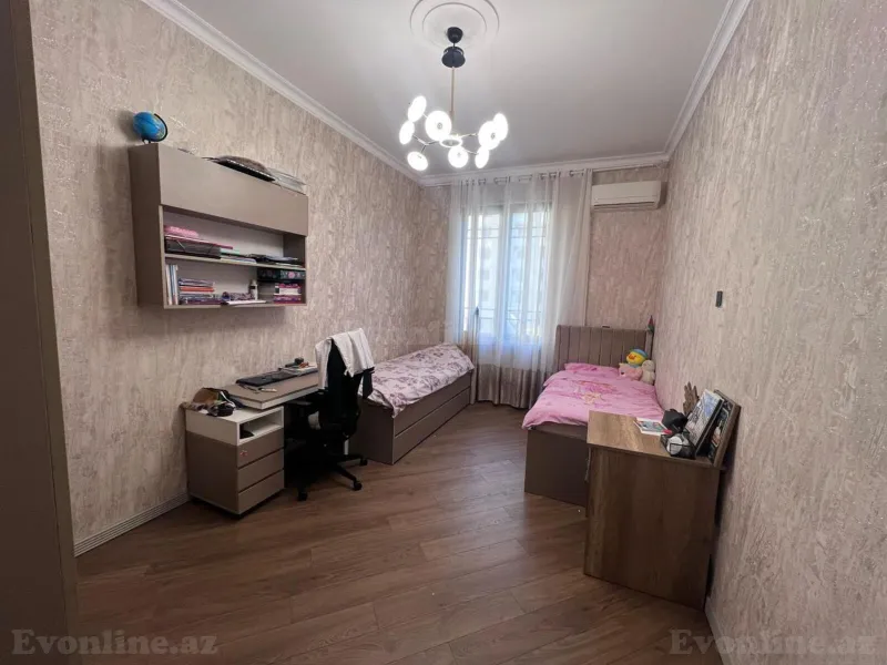 Satılır 3 otaqlı Mənzil Köhnə tikili 117 m² Səbail r. - şəkil 6
