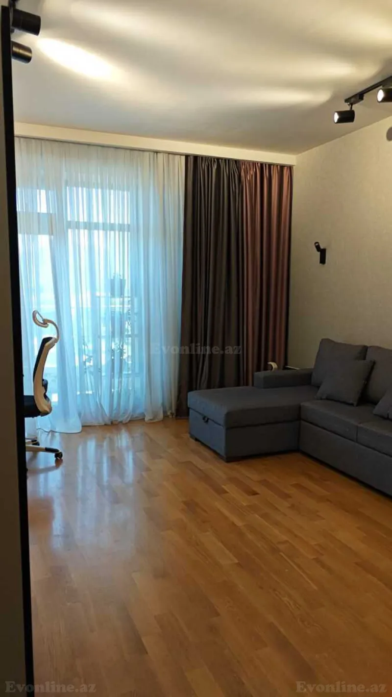Satılır 3 otaqlı Mənzil Yeni tikili 148 m² 8 Noyabr m. - şəkil 16