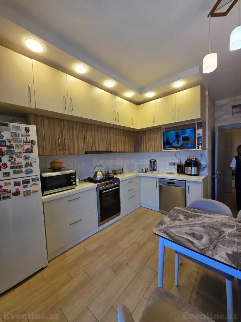 Satılır 3 otaqlı Mənzil Yeni tikili 148 m² 8 Noyabr m. - şəkil 28
