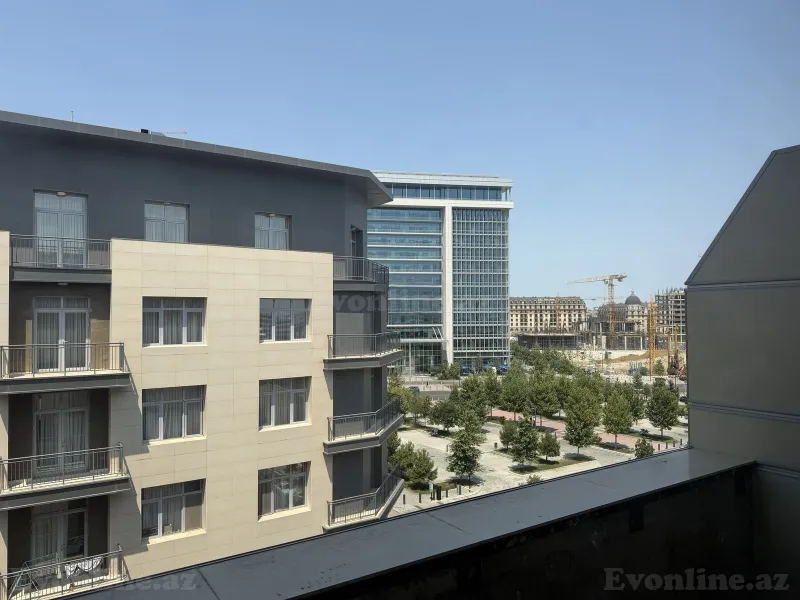 Satılır 4 otaqlı Mənzil Yeni tikili 150 m² Xətai r. - şəkil 5