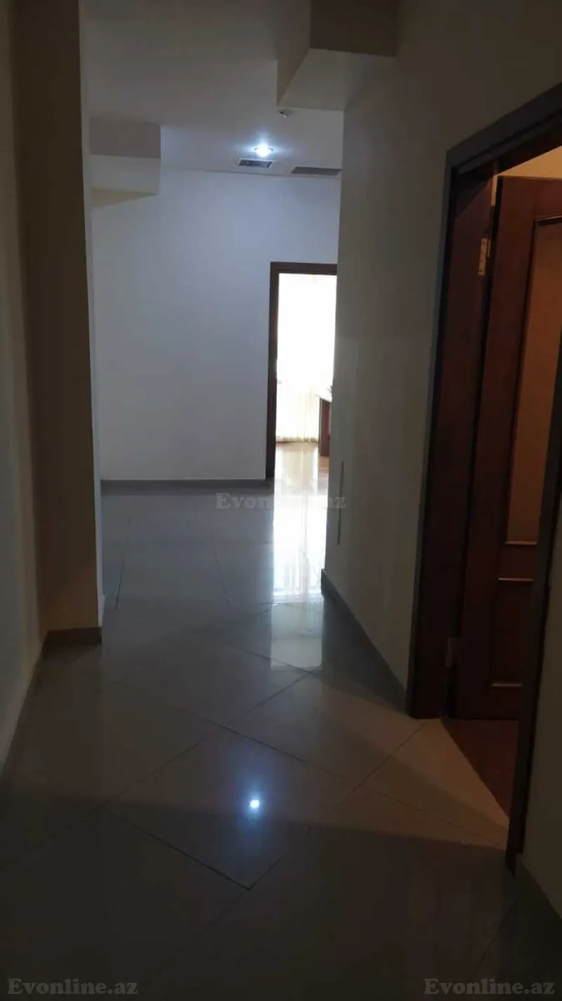 Kirayə verilir Ofis 220 m² Nəriman Nərimanov m. - şəkil 12