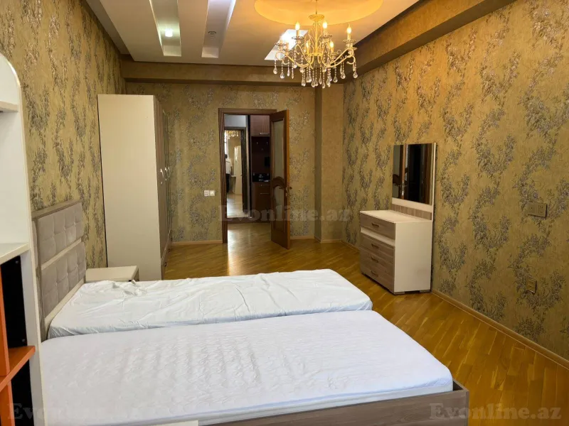 Kirayə verilir 3 otaqlı Mənzil Yeni tikili 150 m² Nəsimi r. - şəkil 16
