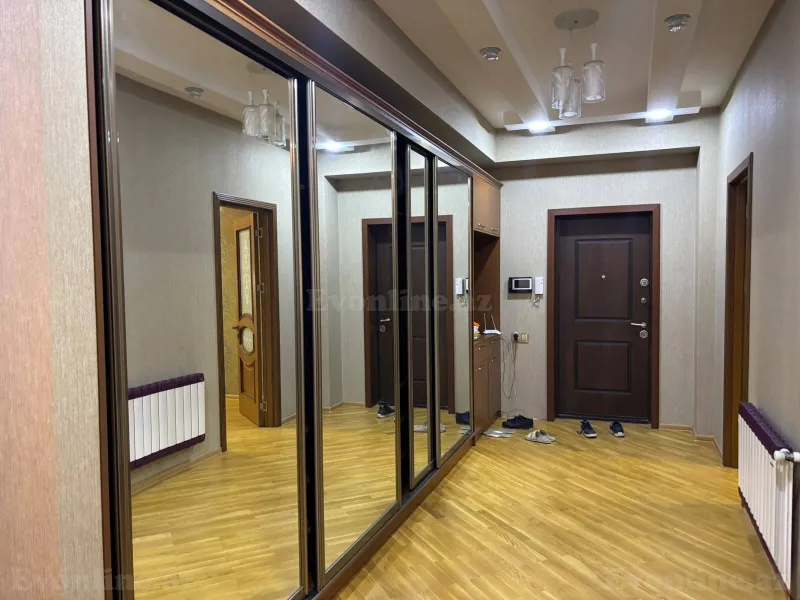 Kirayə verilir 3 otaqlı Mənzil Yeni tikili 150 m² Nəsimi r. - şəkil 21