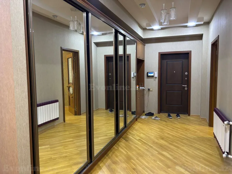 Kirayə verilir 3 otaqlı Mənzil Yeni tikili 150 m² Nəsimi r. - şəkil 23