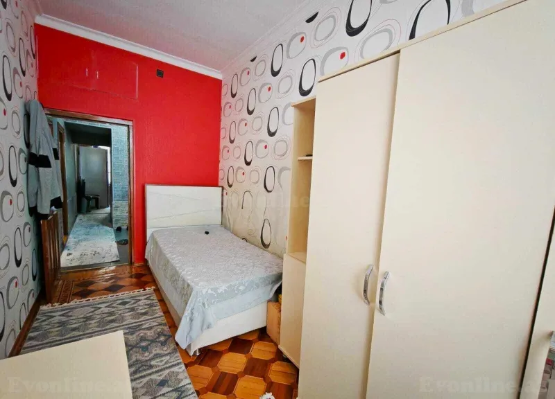 Satılır 3 otaqlı Mənzil Köhnə tikili 85 m² Nəsimi r. - şəkil 4