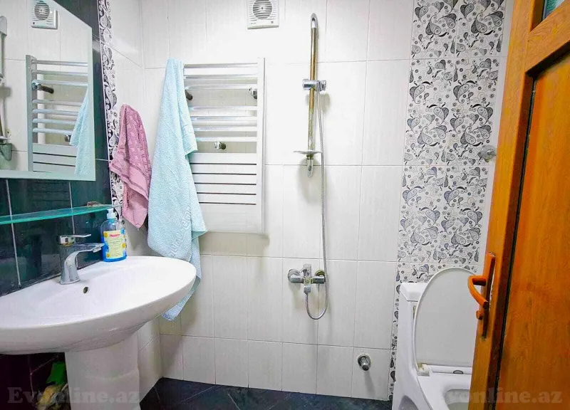 Satılır 3 otaqlı Mənzil Köhnə tikili 85 m² Nəsimi r. - şəkil 9