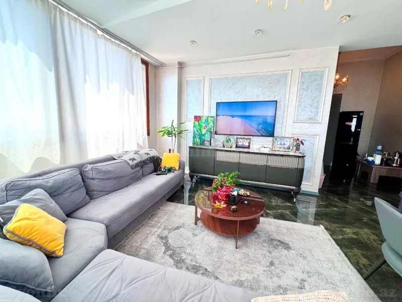 Satılır 4 otaqlı Mənzil Yeni tikili 175.5 m² Nizami m. - şəkil 3