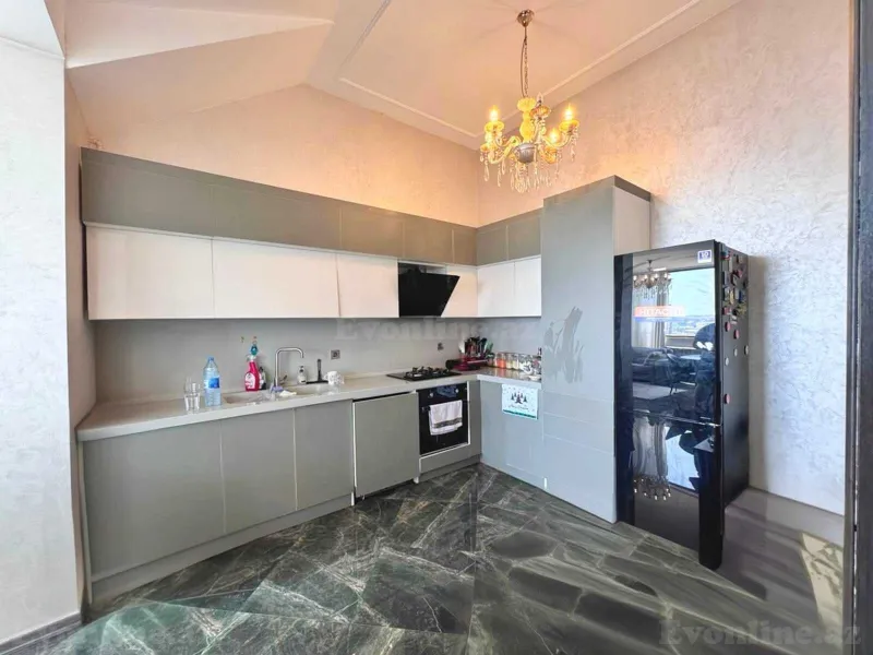 Satılır 4 otaqlı Mənzil Yeni tikili 175.5 m² Nizami m. - şəkil 5