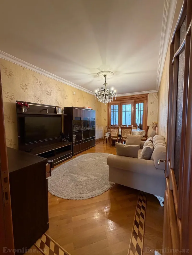 3 otaqlı Mənzil 67 m² Həzi Aslanov m. Satılır