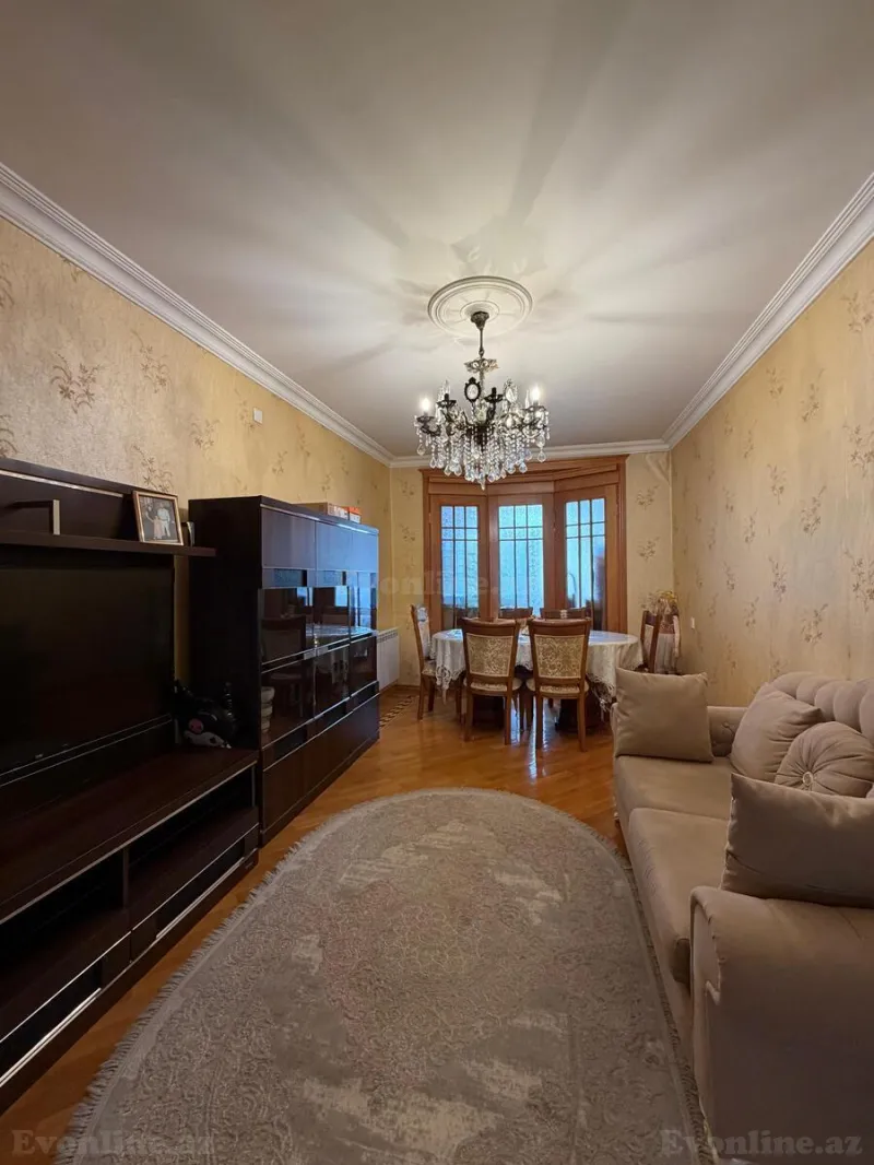 Satılır 3 otaqlı Mənzil Köhnə tikili 67 m² Həzi Aslanov m. - şəkil 2