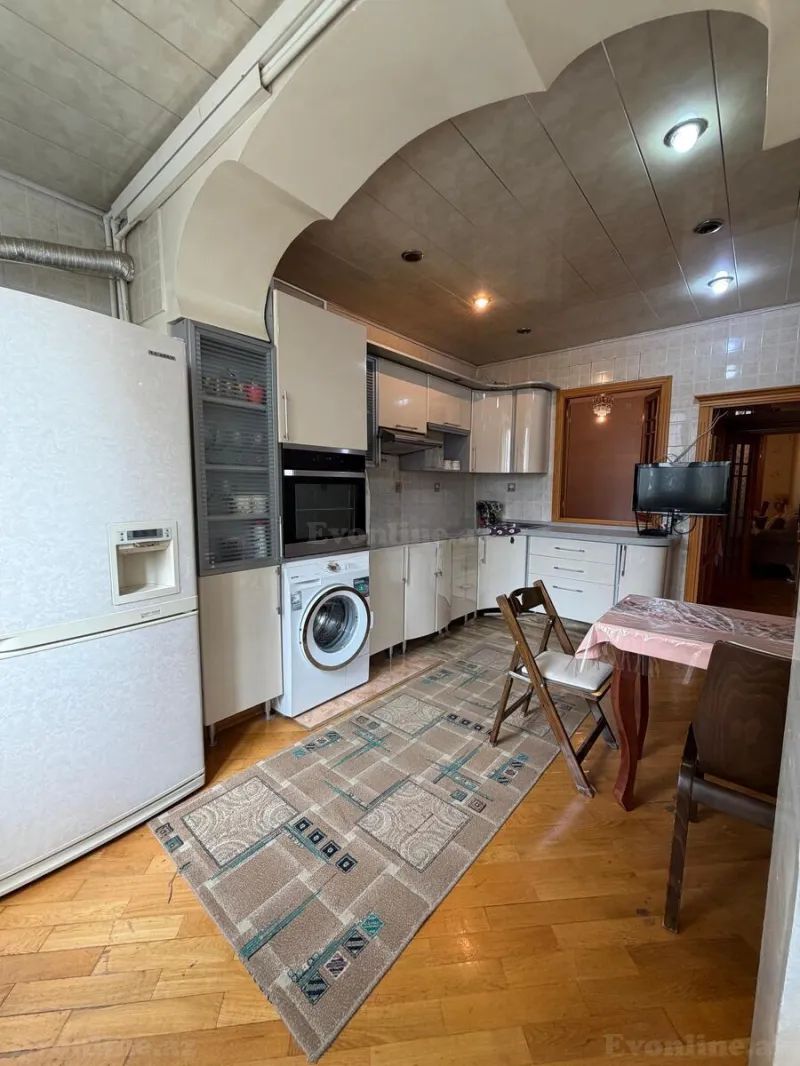 Satılır 3 otaqlı Mənzil Köhnə tikili 67 m² Həzi Aslanov m. - şəkil 6