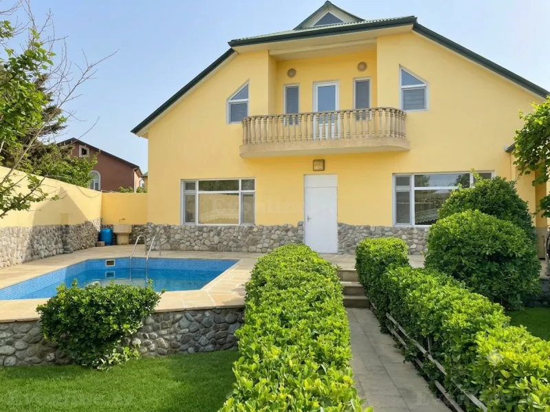 6 otaqlı Həyət evi 200 m² Mərdəkan Kirayə verilir