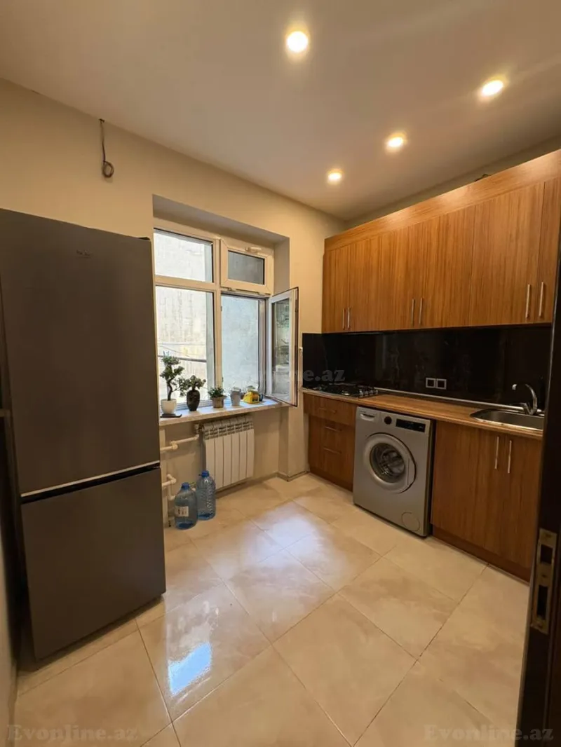 Kirayə verilir 2 otaqlı Mənzil Köhnə tikili 60 m² Nəsimi r. - şəkil 8