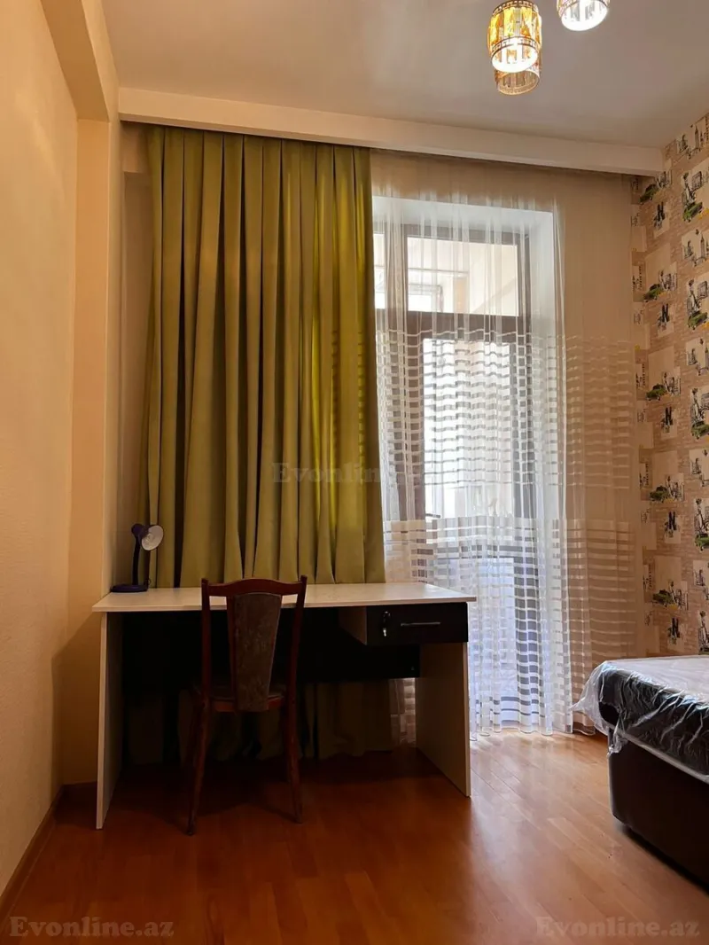 Kirayə verilir 3 otaqlı Mənzil Yeni tikili 76 m² İnşaatçılar m. - şəkil 10