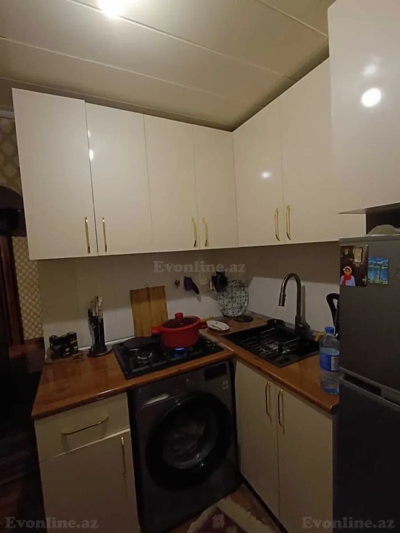 Satılır 2 otaqlı Mənzil Köhnə tikili 50 m² Neftçilər m. - şəkil 5