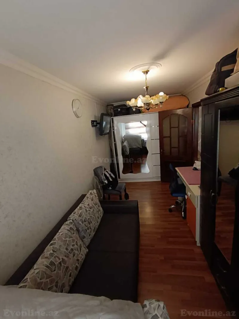 Satılır 2 otaqlı Mənzil Köhnə tikili 50 m² Neftçilər m. - şəkil 7