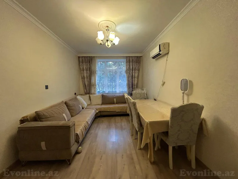 Satılır 2 otaqlı Mənzil Köhnə tikili 65 m² Xırdalan