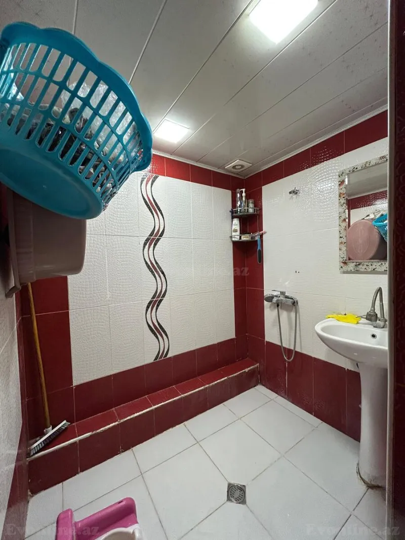 Satılır 2 otaqlı Mənzil Köhnə tikili 65 m² Xırdalan - şəkil 13
