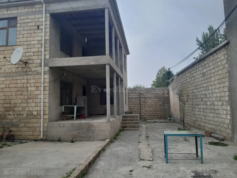 Satılır 8 otaqlı Həyət evi 250 m² Novxanı - şəkil 2