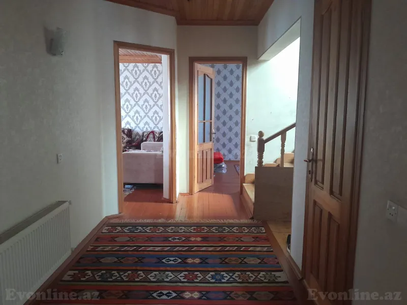 Satılır 8 otaqlı Həyət evi 250 m² Novxanı - şəkil 4