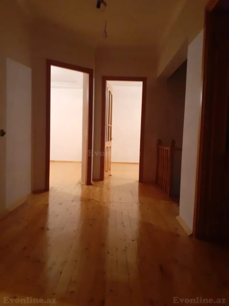 Satılır 8 otaqlı Həyət evi 250 m² Novxanı - şəkil 21