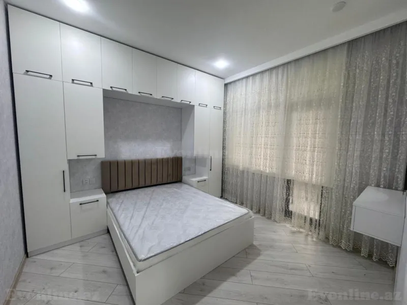 3 otaqlı Mənzil 75 m² Neftçilər m. Kirayə verilir