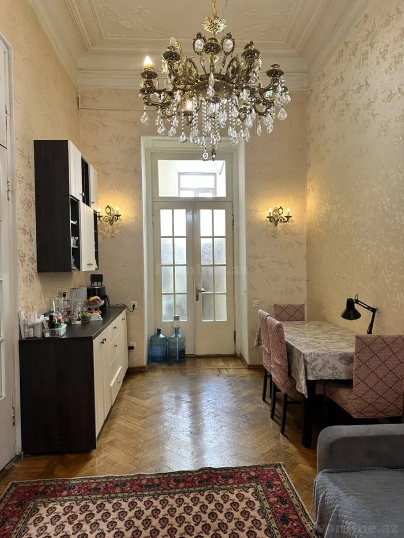 2 otaqlı Mənzil 45 m² Sahil m. Kirayə verilir