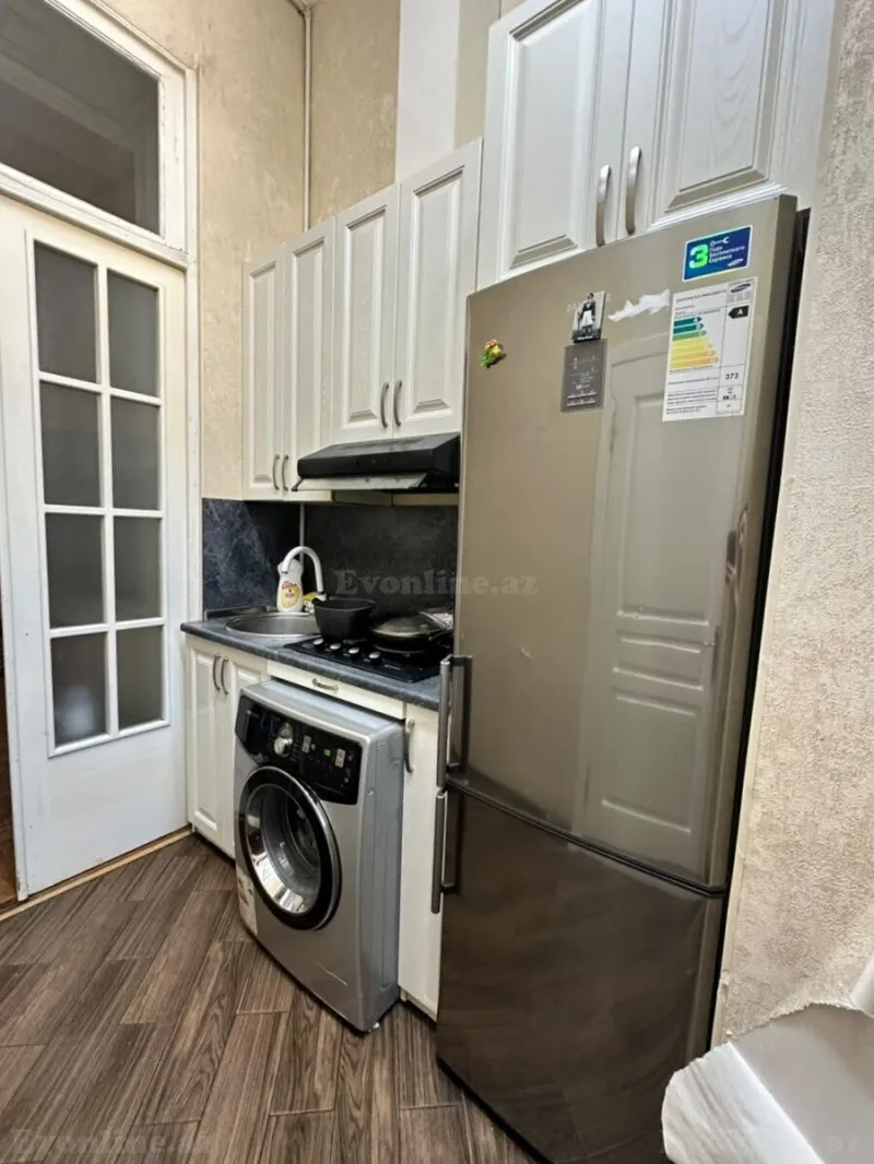 Kirayə verilir 2 otaqlı Mənzil Köhnə tikili 45 m² Sahil m. - şəkil 6