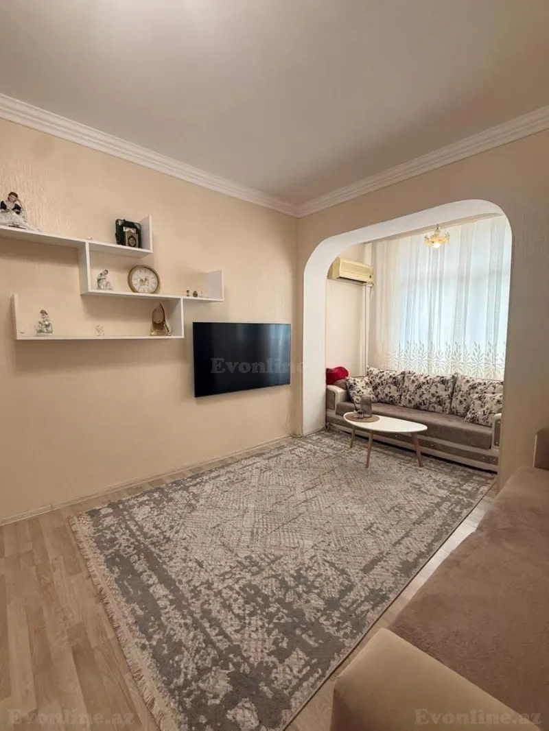 Kirayə verilir 3 otaqlı Mənzil Köhnə tikili 70 m² Nərimanov r.
