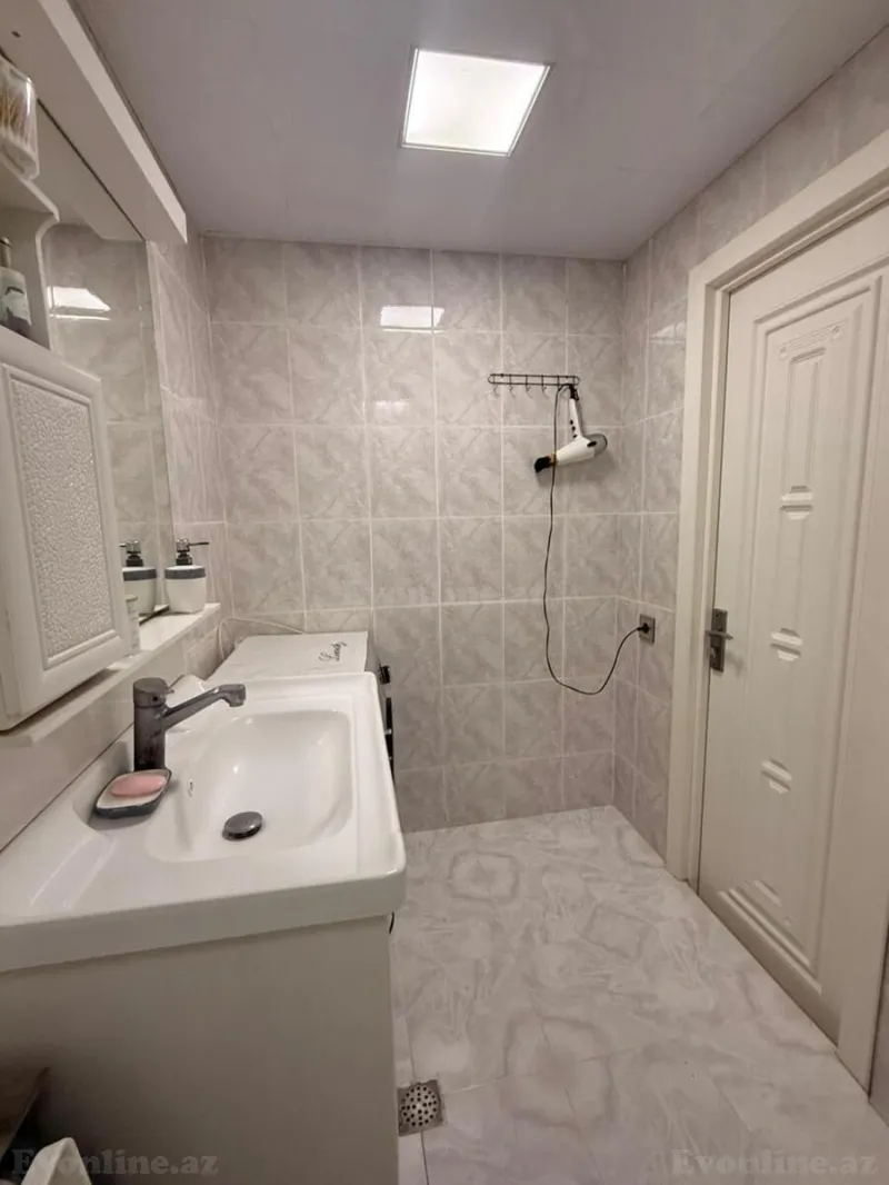 Kirayə verilir 3 otaqlı Mənzil Köhnə tikili 70 m² Nərimanov r. - şəkil 14
