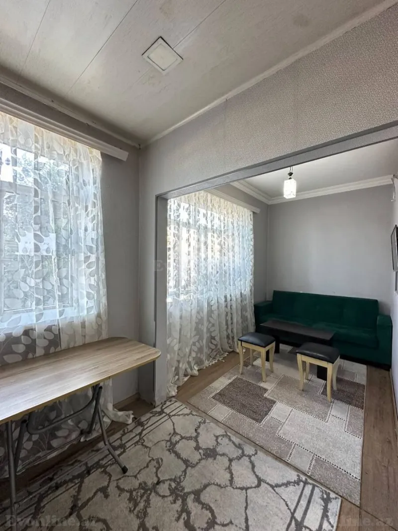 Satılır 2 otaqlı Mənzil Köhnə tikili 40 m² Gənclik m. - şəkil 2