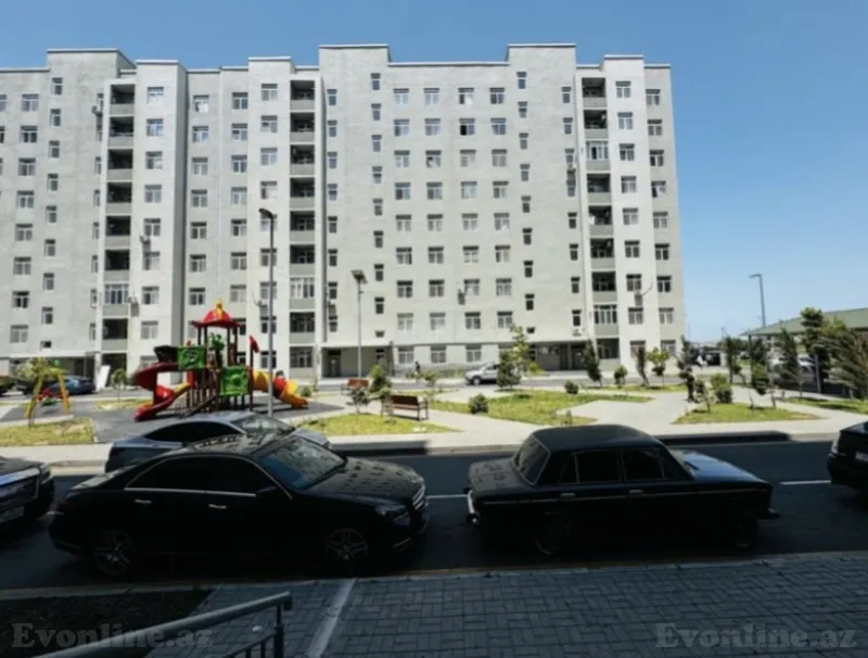 4 otaqlı Mənzil 100 m² Zığ Satılır