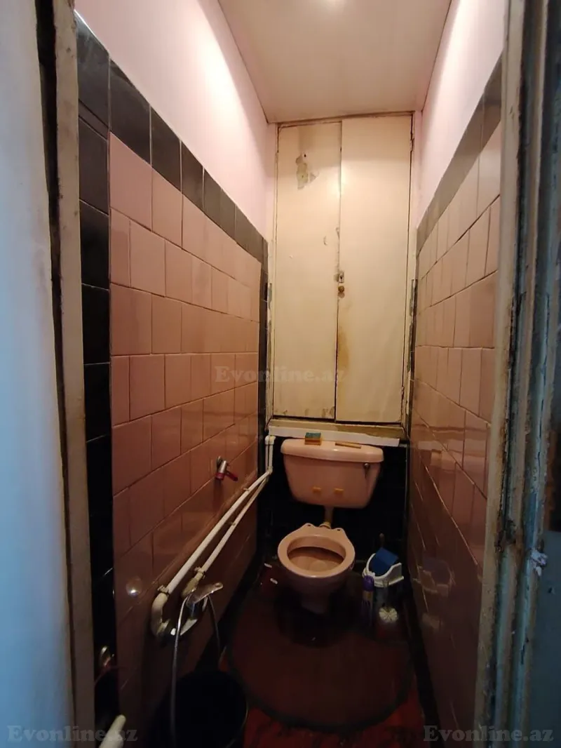 Satılır 4 otaqlı Mənzil Köhnə tikili 115 m² Memar Əcəmi m. - şəkil 14