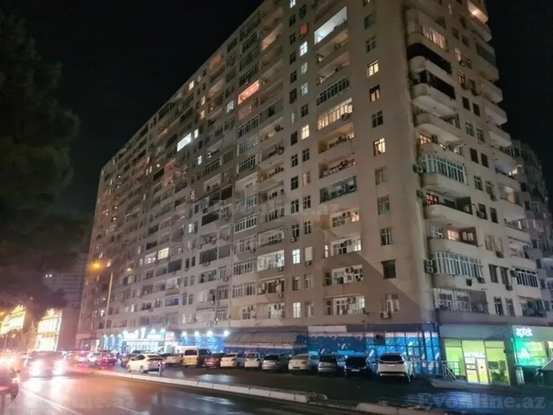 Satılır 3 otaqlı Mənzil Yeni tikili 94 m² Memar Əcəmi m.