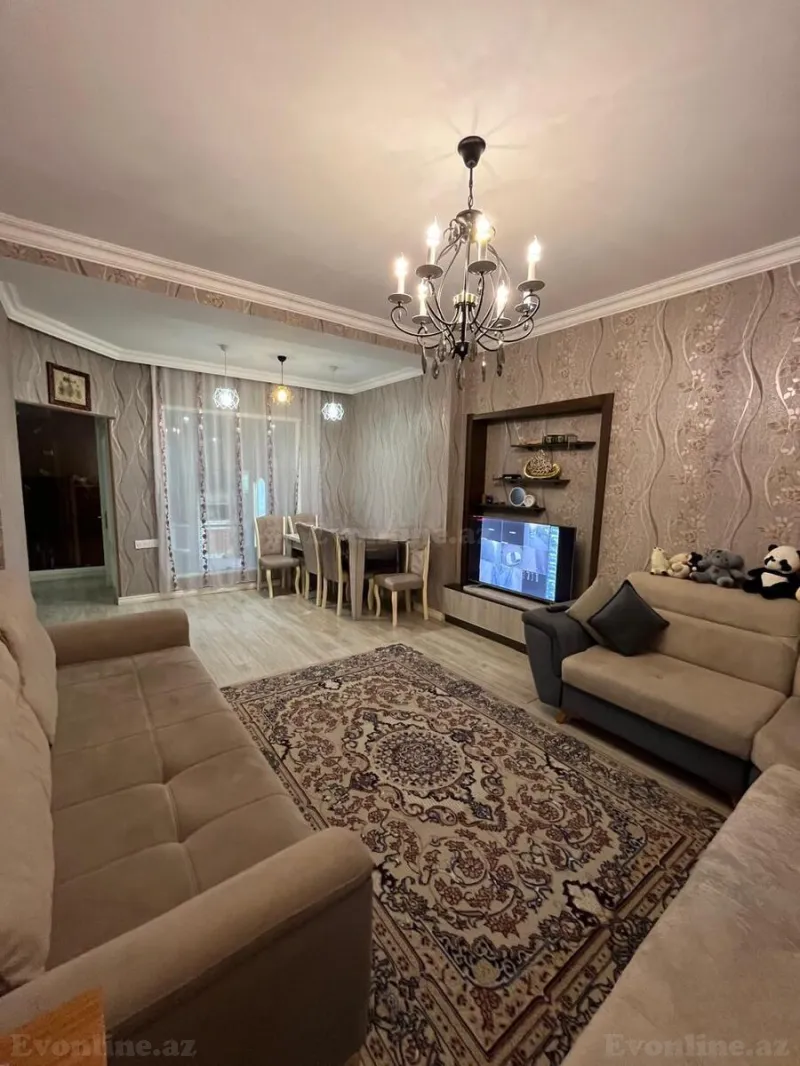 Satılır 7 otaqlı Həyət evi 350 m² Binəqədi r. - şəkil 3