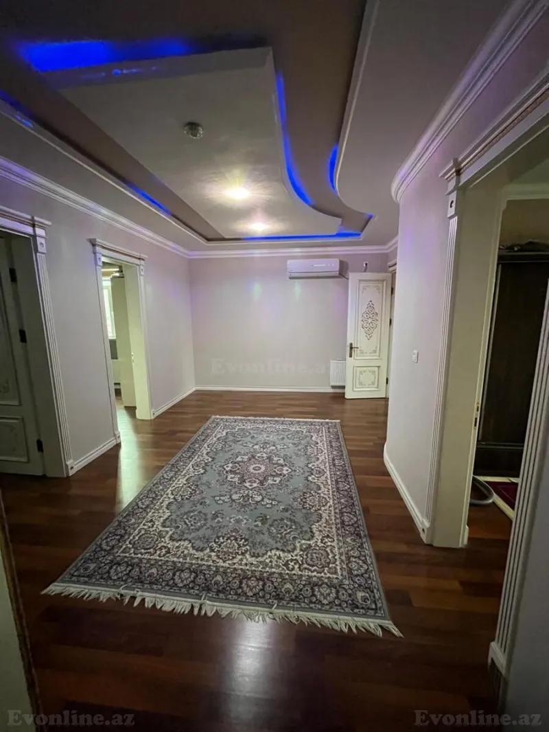 Satılır 7 otaqlı Həyət evi 350 m² Binəqədi r. - şəkil 7