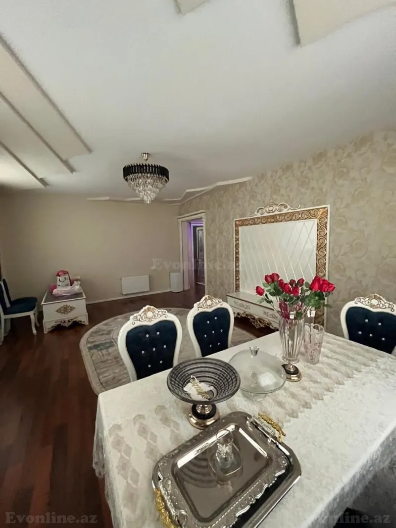 Satılır 7 otaqlı Həyət evi 350 m² Binəqədi r. - şəkil 17