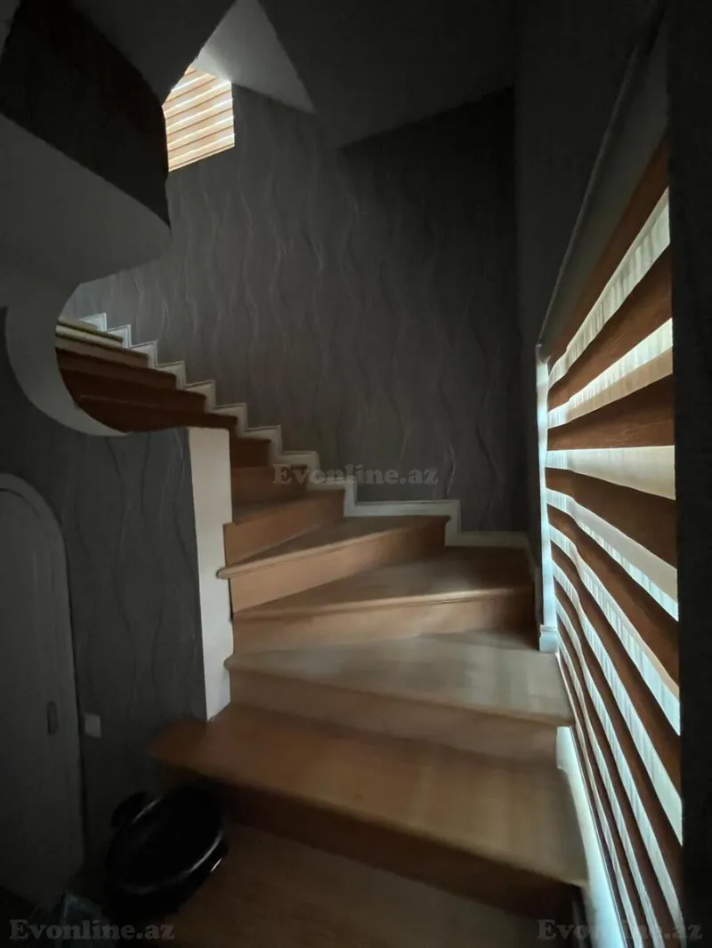 Satılır 7 otaqlı Həyət evi 350 m² Binəqədi r. - şəkil 25