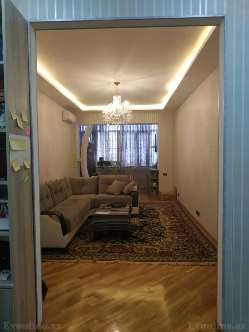 Kirayə verilir 2 otaqlı Mənzil Yeni tikili 67 m² 8 Noyabr m.